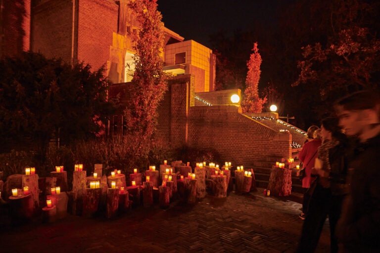 Samen herinneren tijdens Gedenkavond Westerveld op 2 november